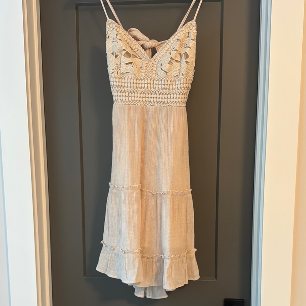 Elegant Cream Lace Dress